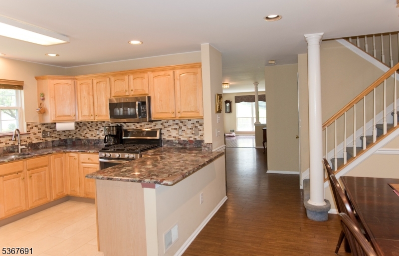 425 Diablo Ct