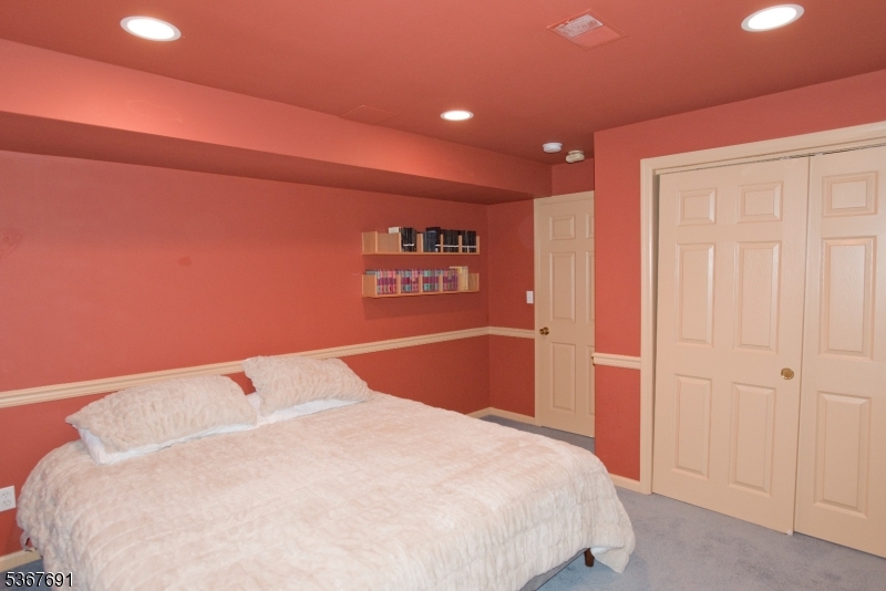 425 Diablo Ct