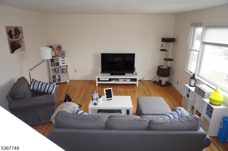 2A Magnolia Ct