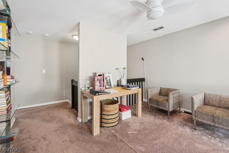 82 Davey Dr