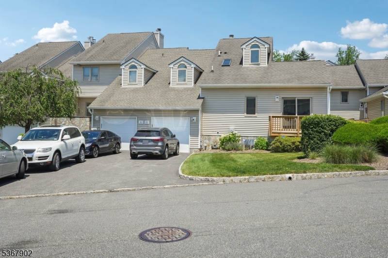 82 Davey Dr