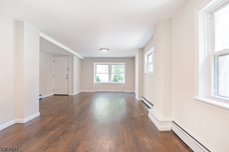 285 Orchard Ter C-1