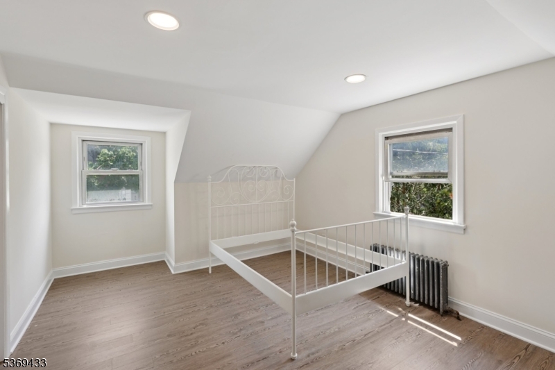 703 Elm St