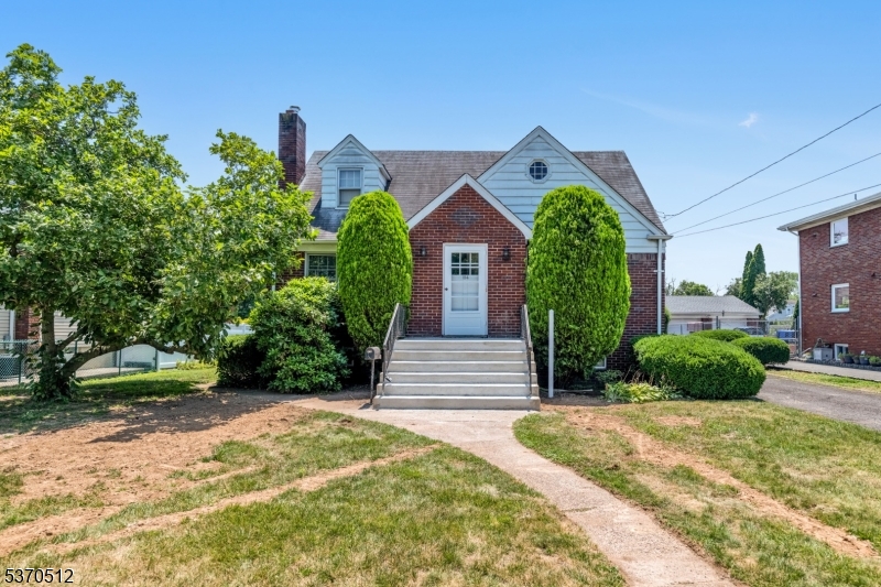 124 Franklin St