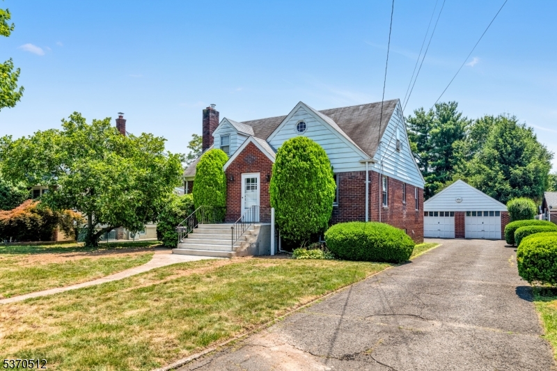 124 Franklin St
