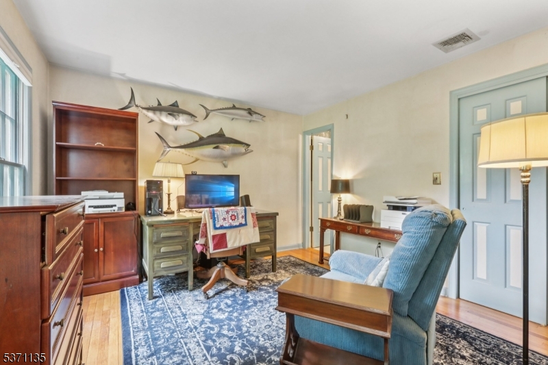 150 Deerfield Ter