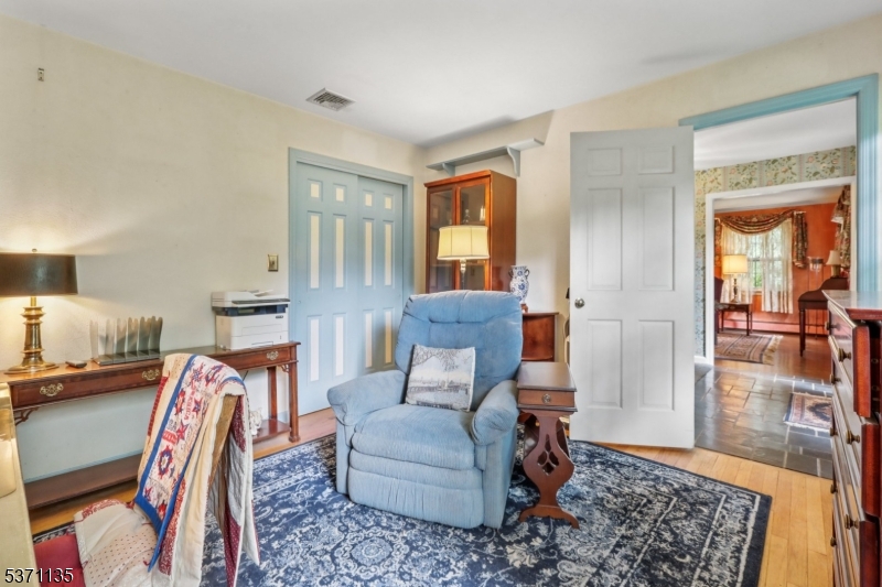 150 Deerfield Ter