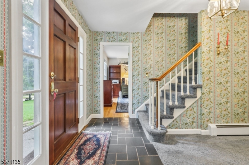 150 Deerfield Ter
