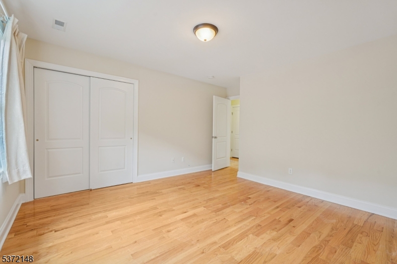 32 Spruce Ave