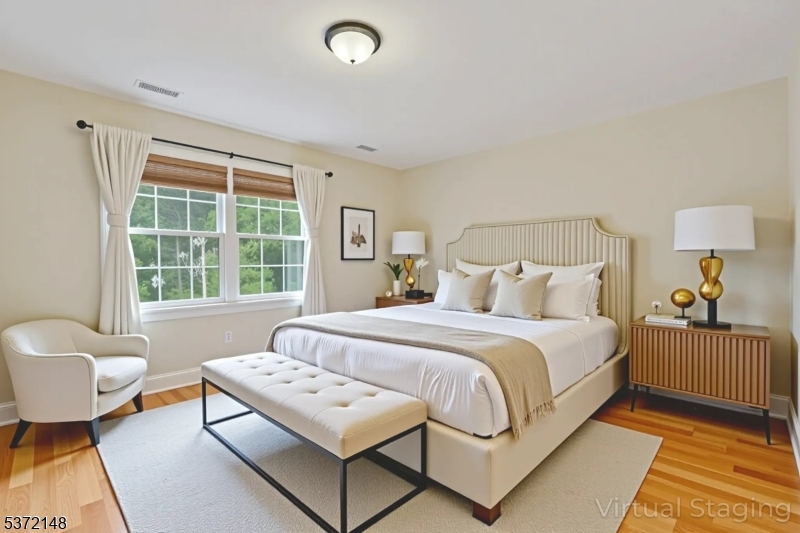 32 Spruce Ave