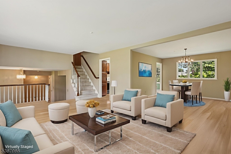 132 Dorset Dr