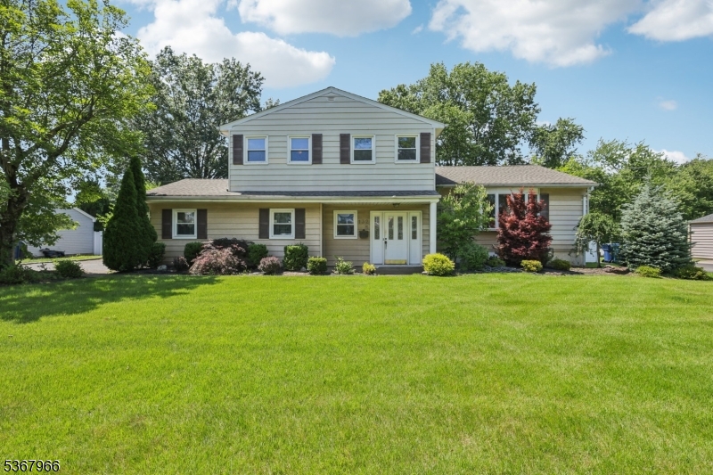 132 Dorset Dr