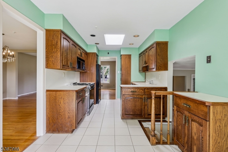 132 Dorset Dr