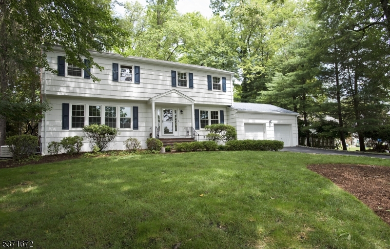 743 Birchwood Dr