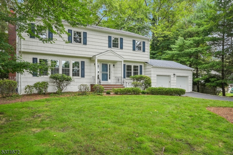 743 Birchwood Dr