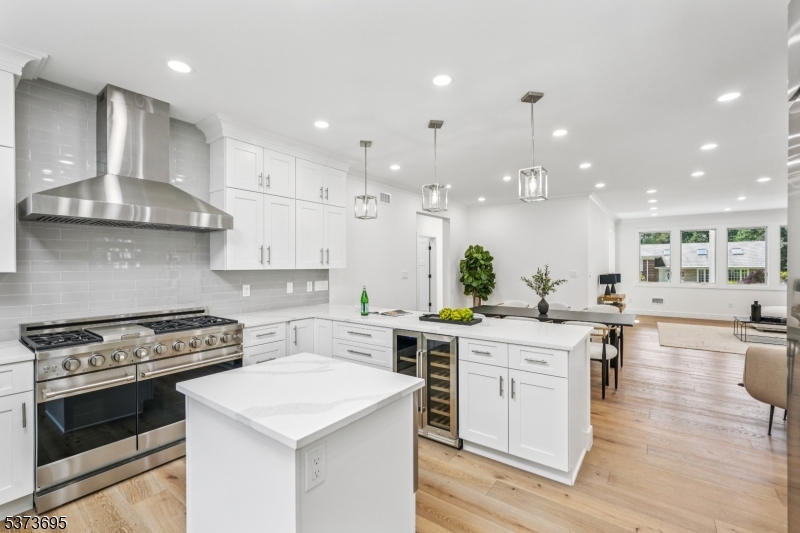 492 Oaktree Rd
