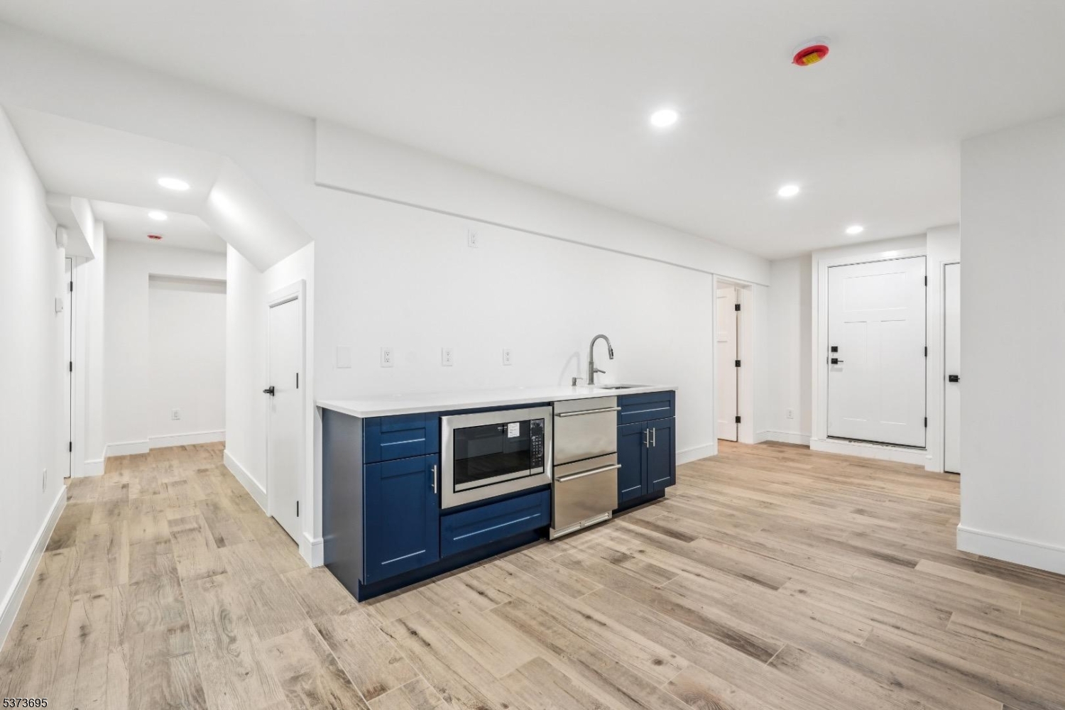 492 Oaktree Rd