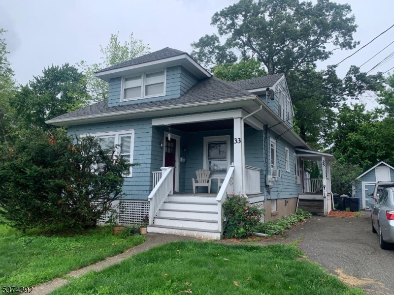 33 Lincoln Pl