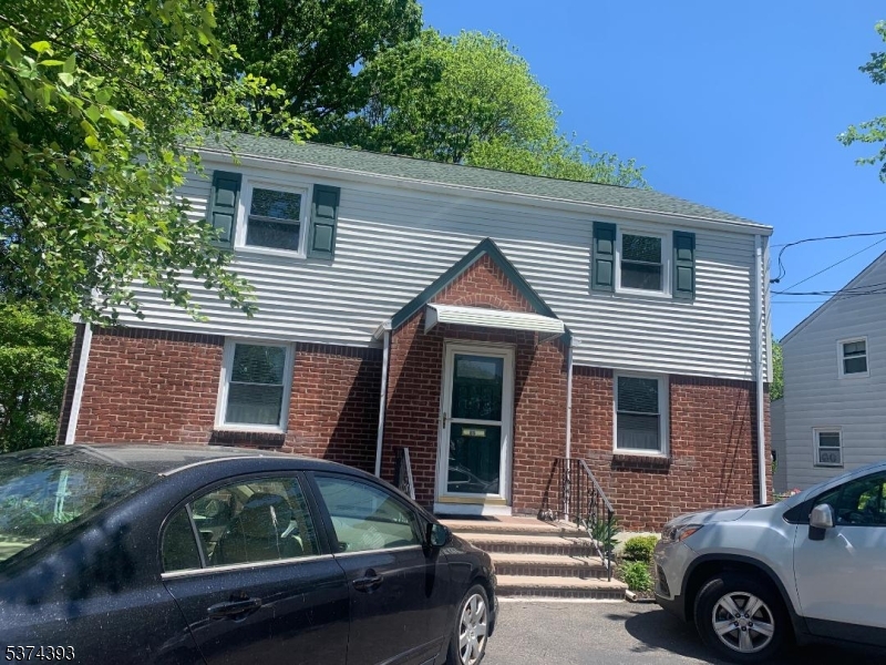 65 Macarthur Ave