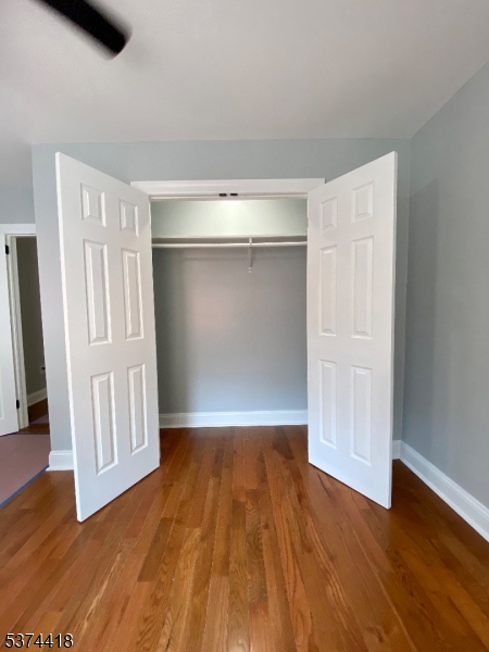 30 Chestnut Ave 2L