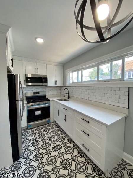30 Chestnut Ave 2L