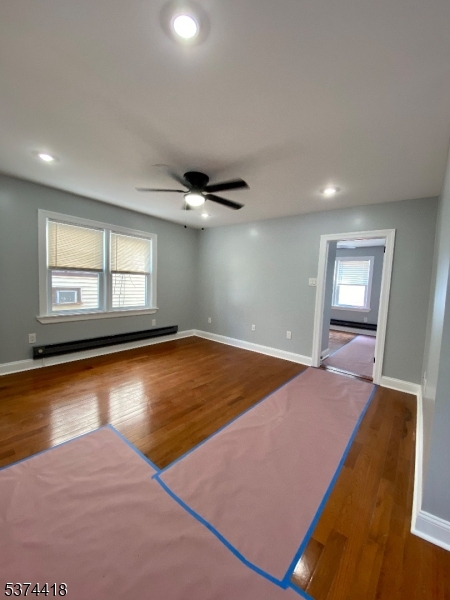 30 Chestnut Ave 2L