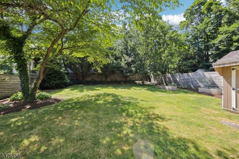 7 Clinton St