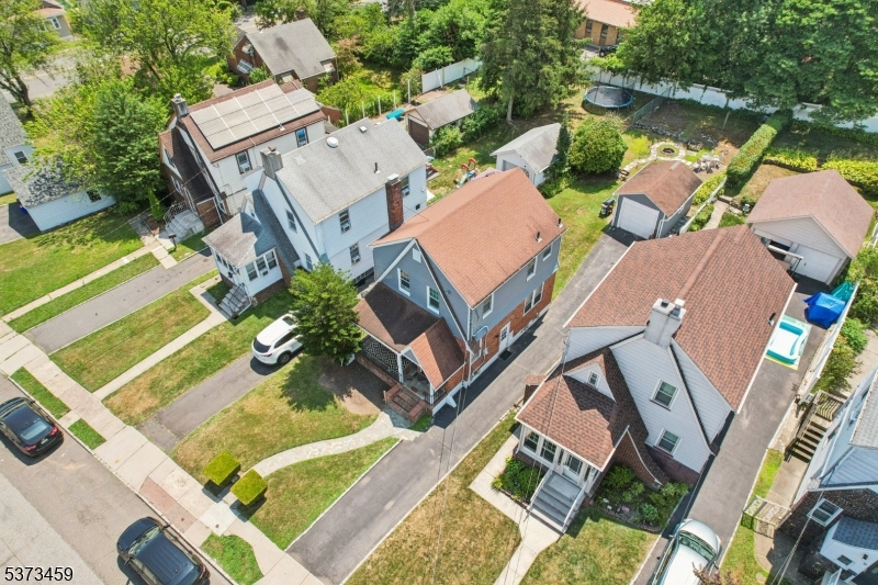 17 Berkeley Ave