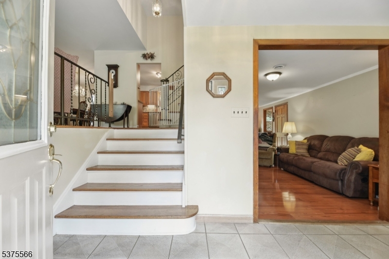349 Charnwood Rd