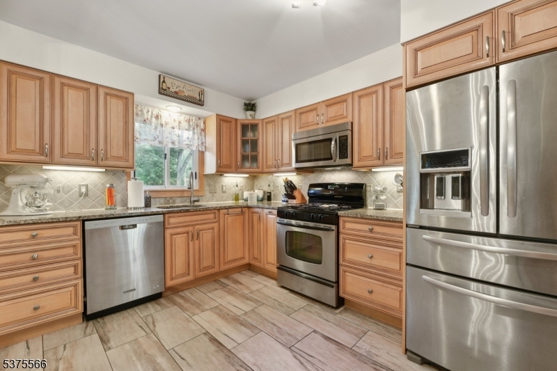 349 Charnwood Rd