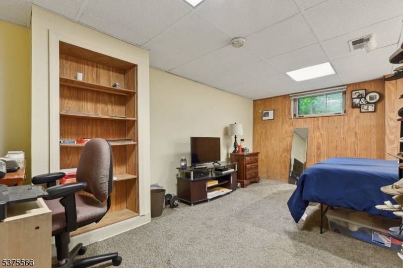 349 Charnwood Rd