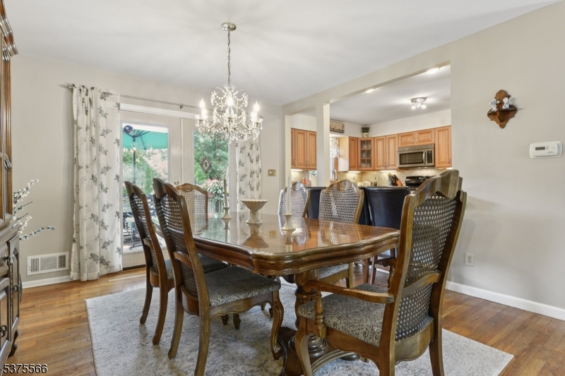 349 Charnwood Rd