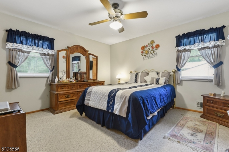 349 Charnwood Rd
