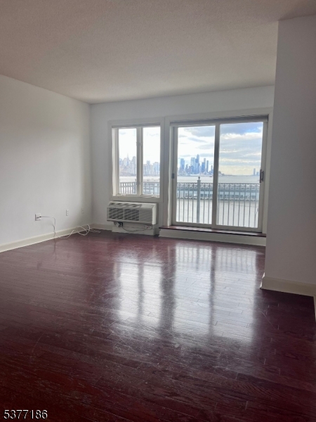 6209 City Pl