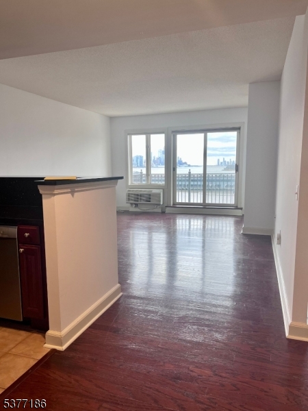 6209 City Pl