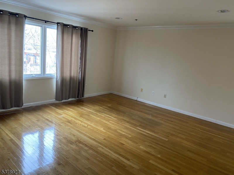 23 Saint Charles St
