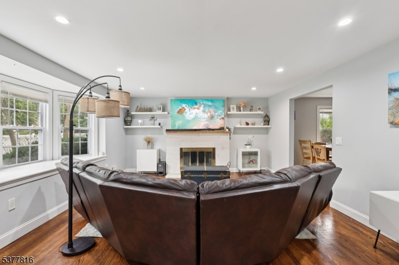 1042 Battle Hill Terrace