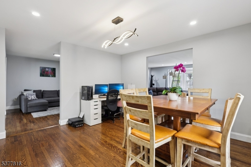1042 Battle Hill Terrace