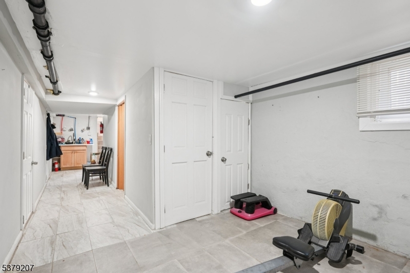 55 Hobart Pl