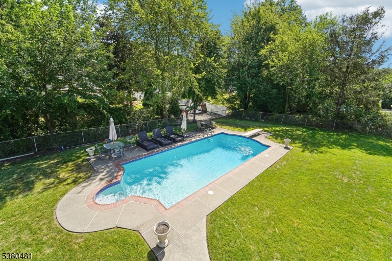 132 Northfield Road