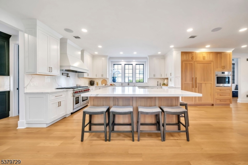 12A Hamilton Dr