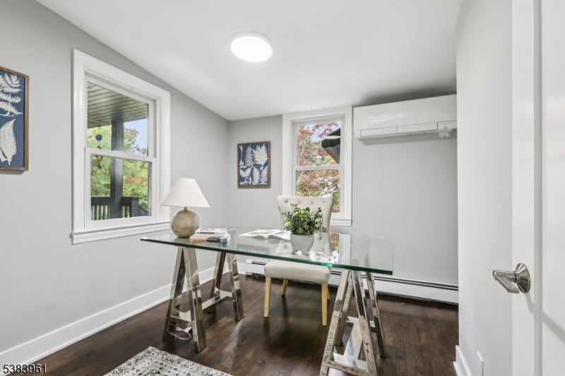 28 Sunrise Rd