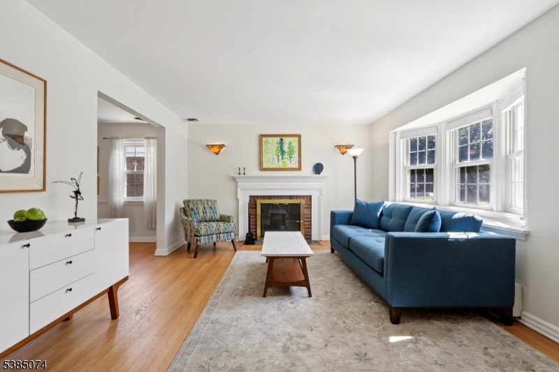 30 Ernst Ave