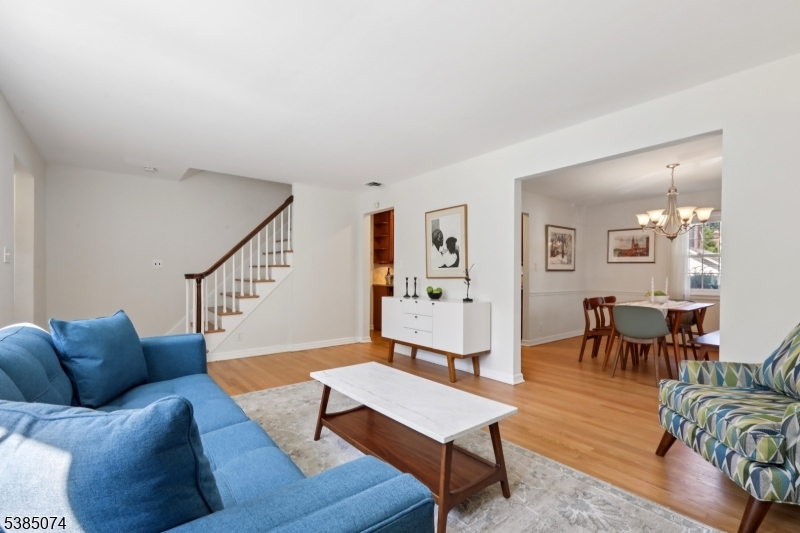 30 Ernst Ave