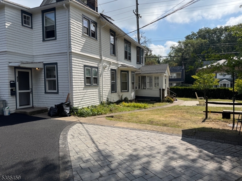 412 S Maple Ave
