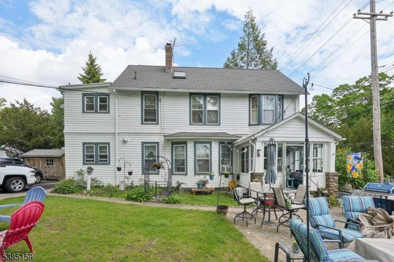 412 S Maple Ave
