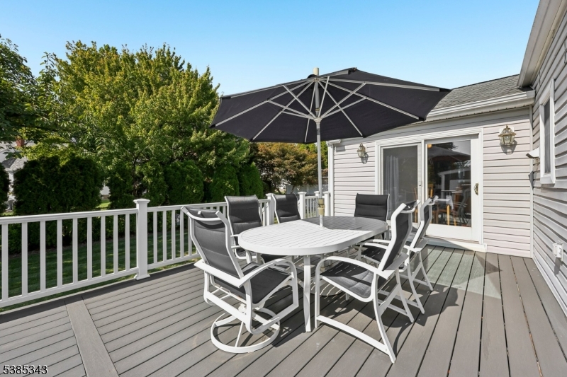 49 Knollwood Ter