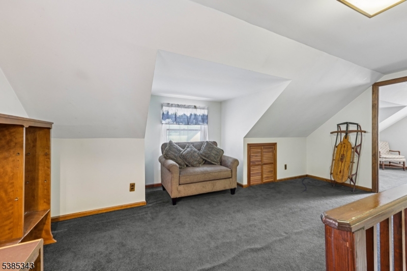 49 Knollwood Ter