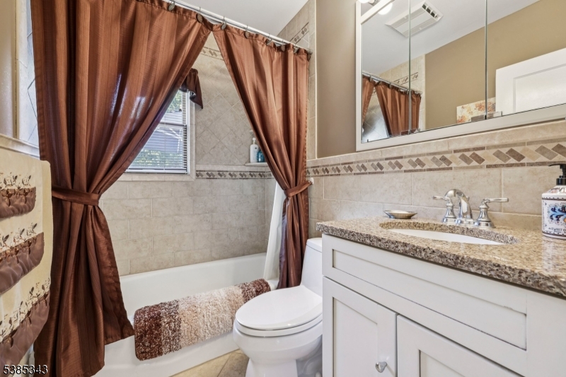 49 Knollwood Ter