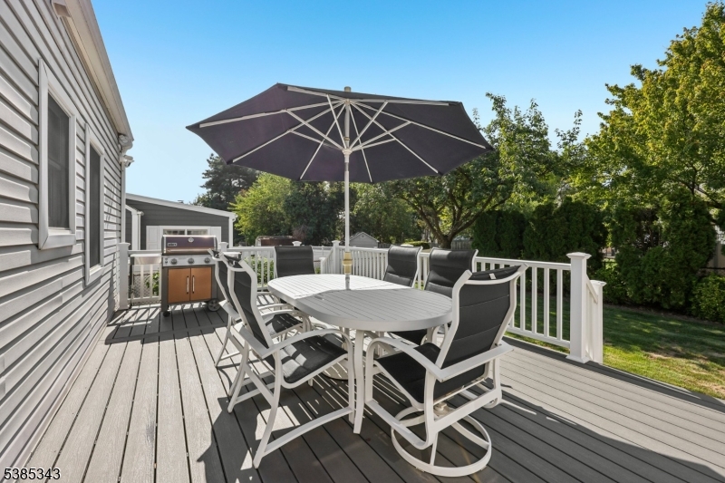 49 Knollwood Ter